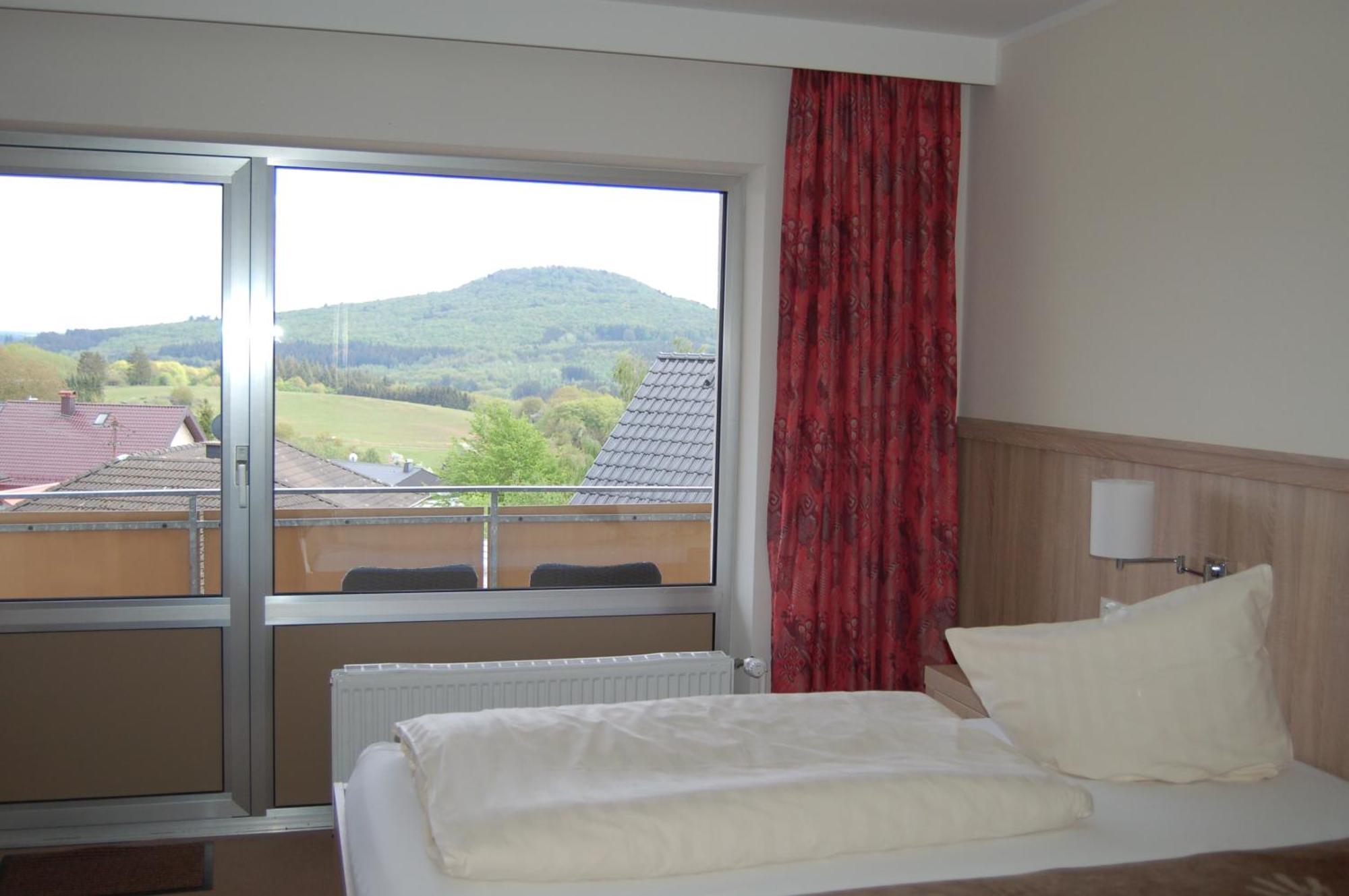 Landgasthaus Pfahl Wershofen Экстерьер фото